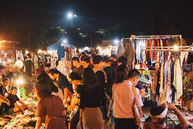 JJ Green Siam Gypsy Market Thailand cc