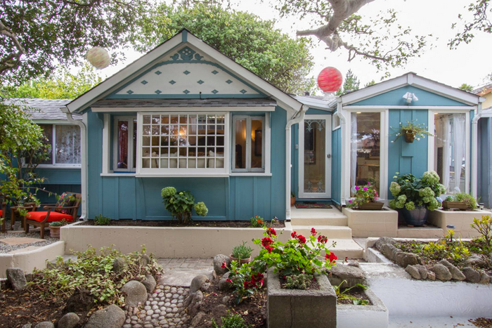 8 Crazy Places You Can Actually Rent Airbnb dooddot 24