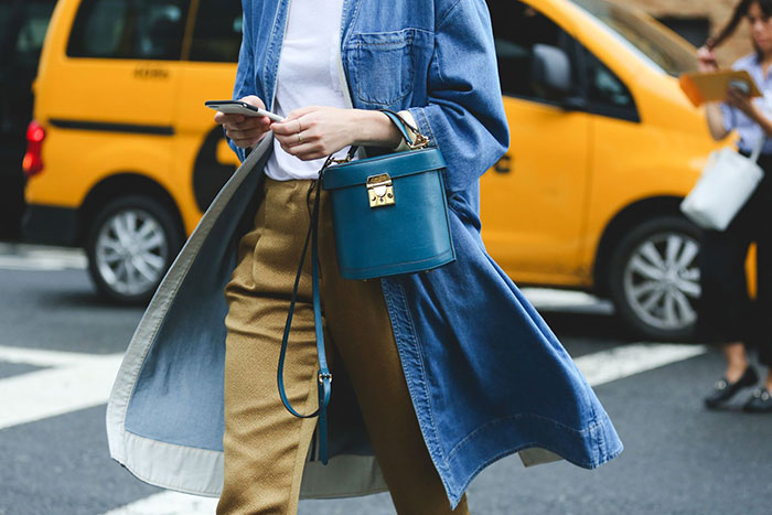 10-must-have-bags-seen-at-new-york-fashion-week-02