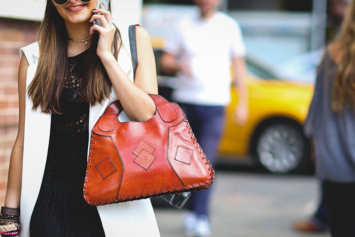 10-must-have-bags-seen-at-new-york-fashion-week-05