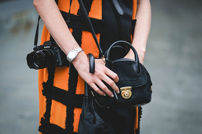 10-must-have-bags-seen-at-new-york-fashion-week-09
