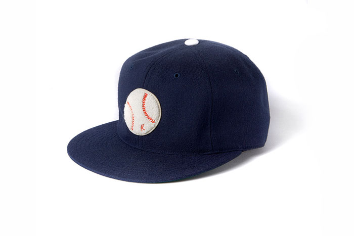 reebok-classic-x-maison-kitsune-5-baseball-inspired-capsule-collection-dooddot-04