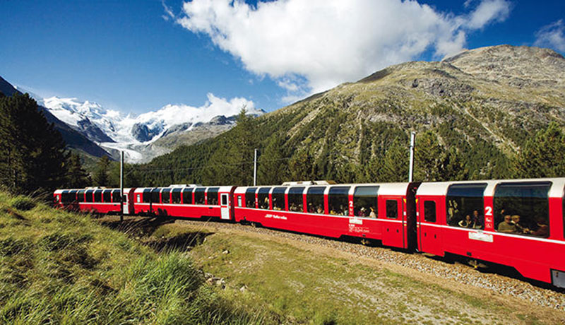 6-most-scenic-train-rides-in-europe-dooddot-01
