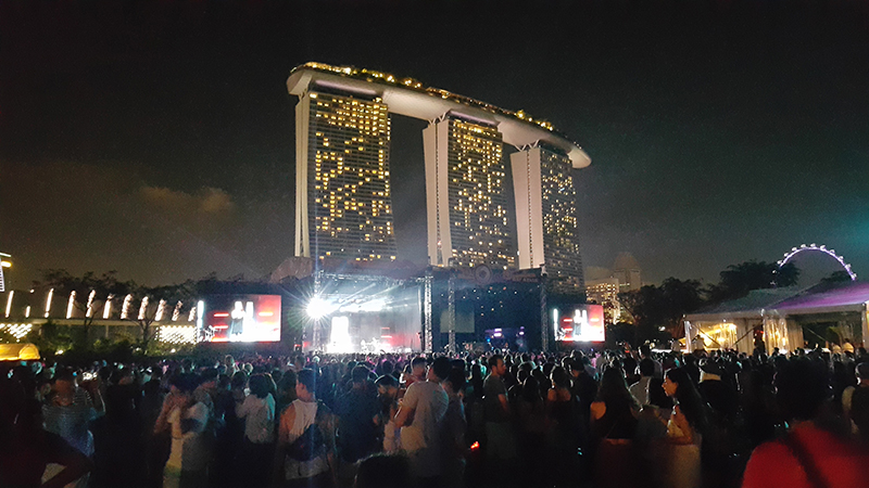 St Jerome's Laneway Festival 2016  Singapore Dooddot 30