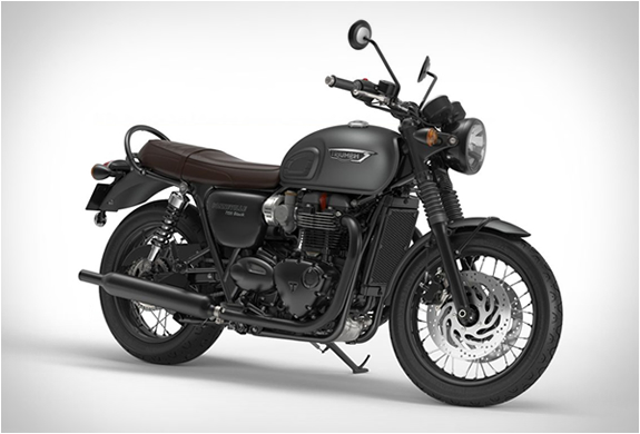 2016-triumph-bonneville-2