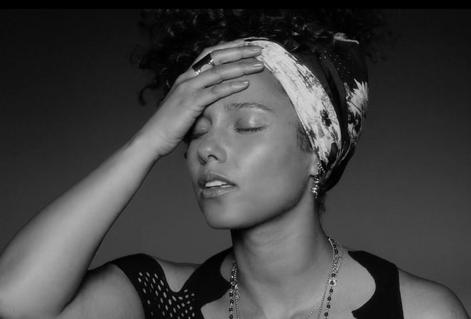 Alicia Keys No Makeup dooddot 1