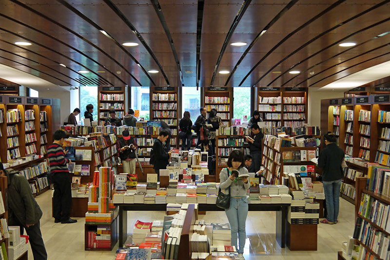 Eslite Bookstore 24 hours Taiwan dooddot 4