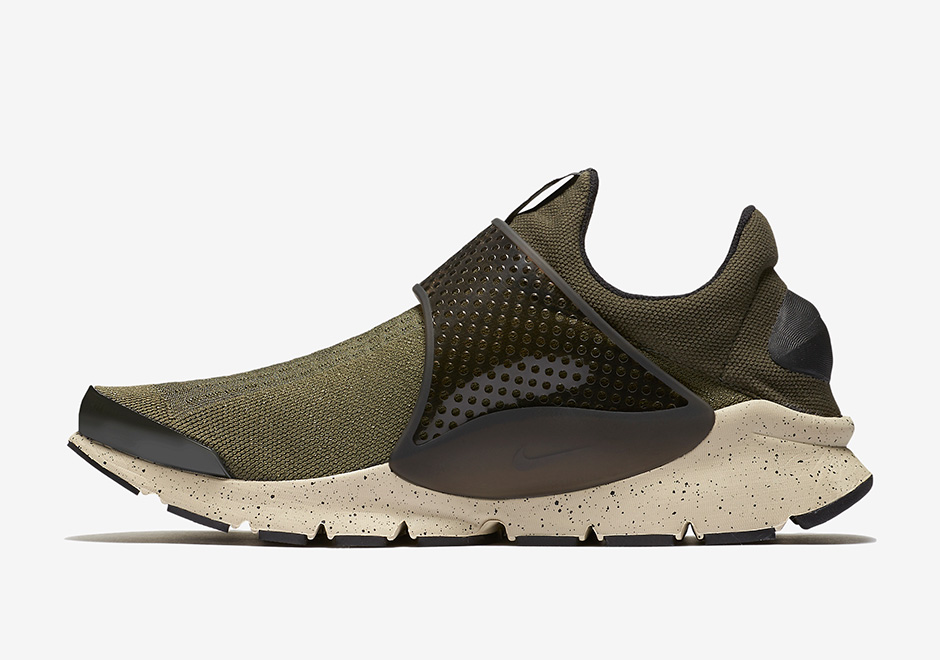 nike-sock-dart-se-cargo-khaki-release-date-03