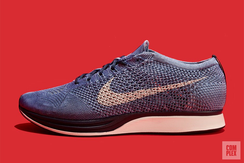 nike-tokyo-olympics-indigo-flyknit-racer-000