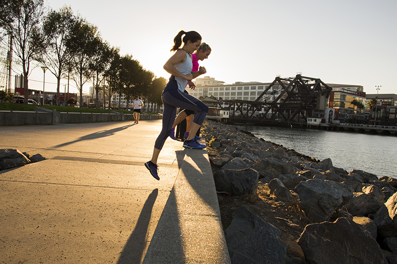 Kaki Orr. Paige Clausen. The North Face Mountain Athletics and November Project Workout. San Francisco, CA. Photographer: Chris Bezamat. The North Face Rights Expire: 10_01_17.