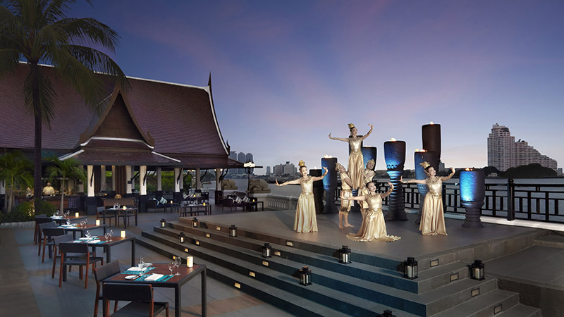 Anantara Riverside Bangkok Resort New Year’s Eve dooddot 2