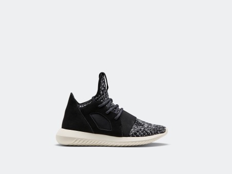 TUBULAR DEFIANT_6,290บาท