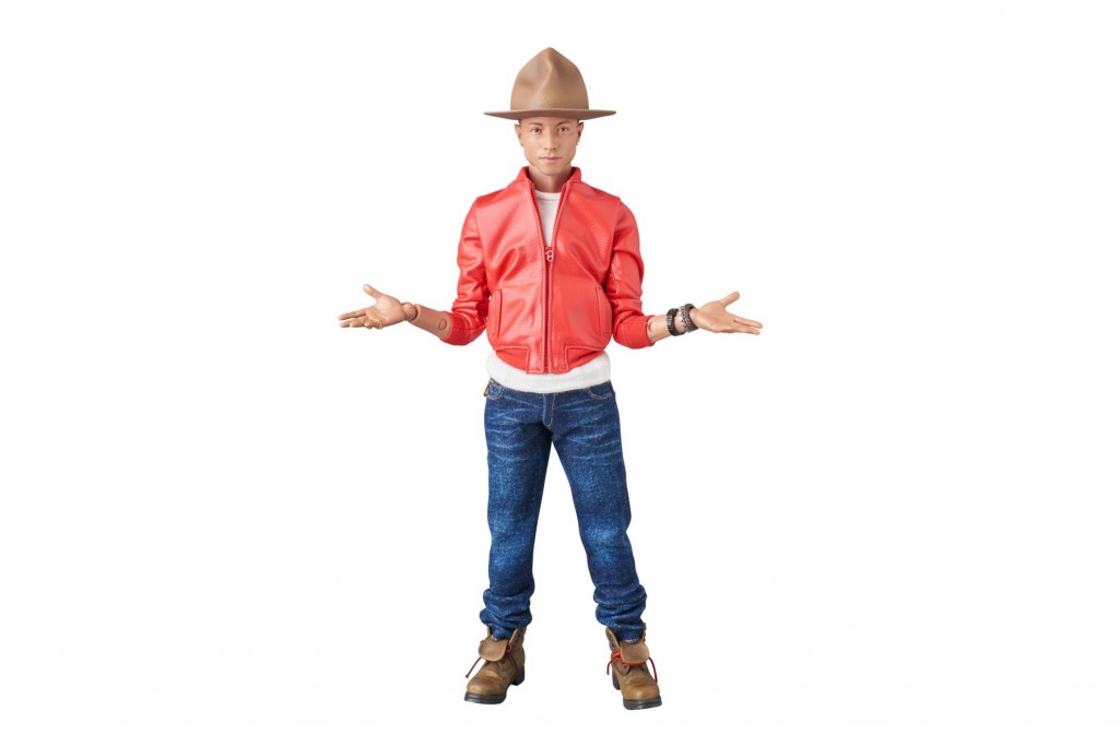 pharrell-medicom-toy-figure-purchase-2