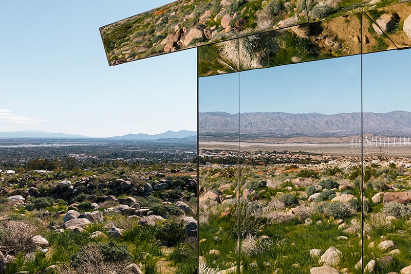 doug-aitken-mirage-mirrors-desert-x-designboom-03