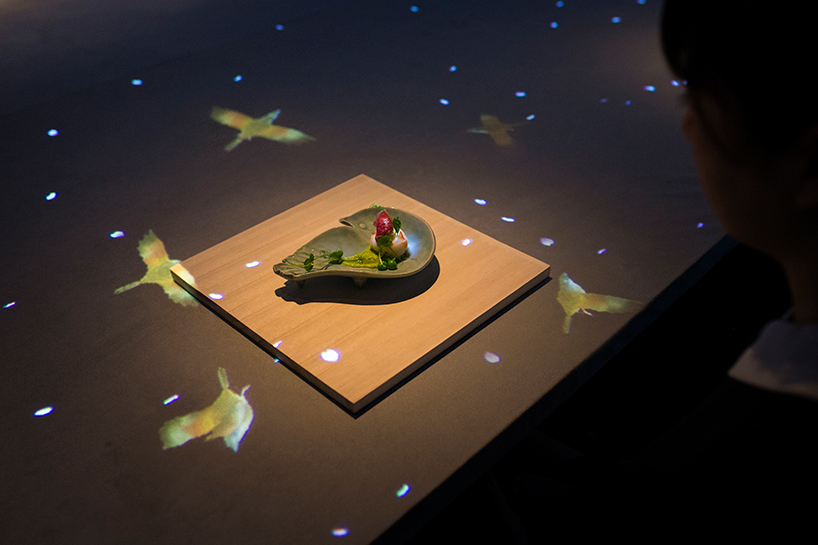 teamlab-saga-beef-interactive-restaurant-sagaya-ginza-tokyo-designboom-05