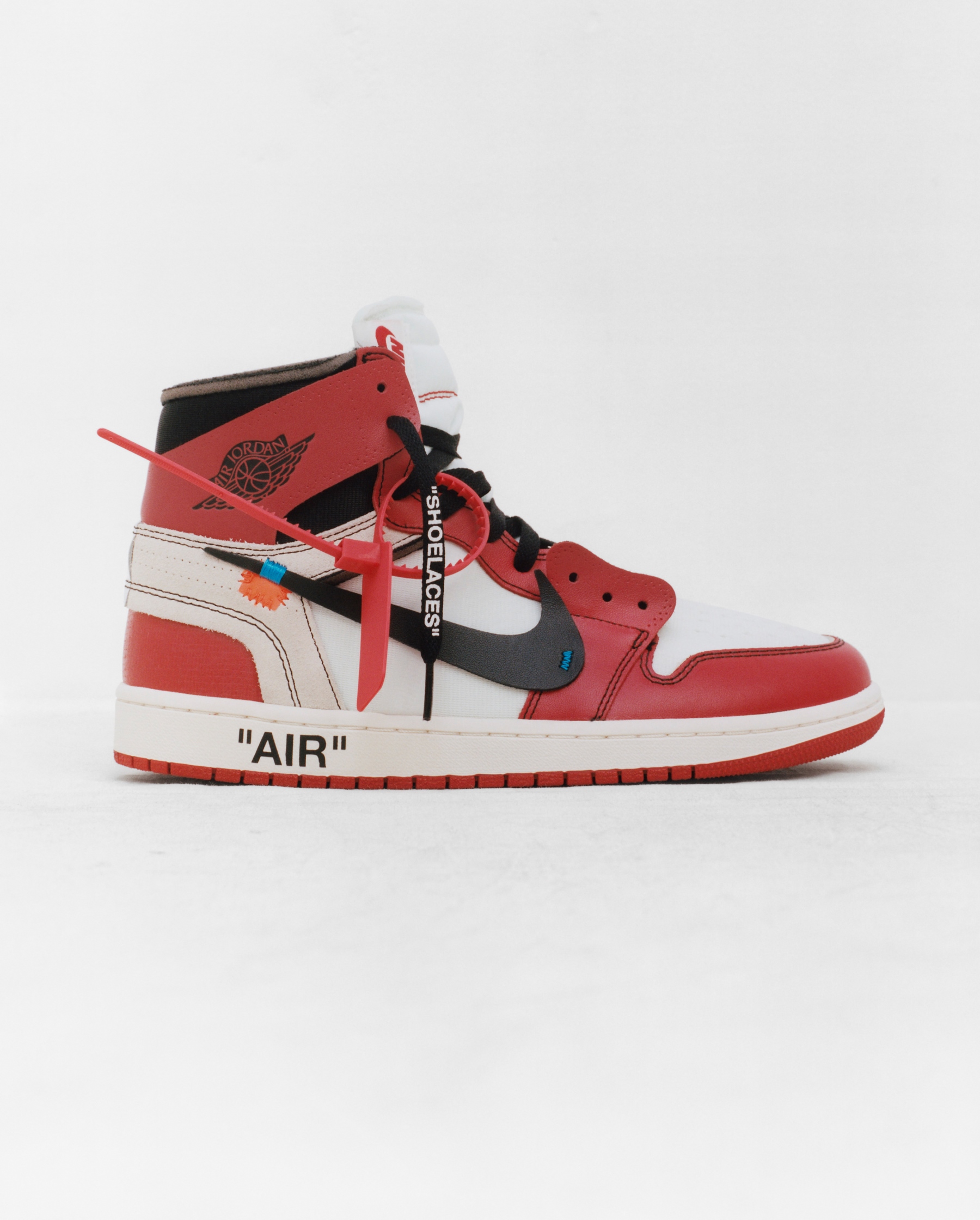 nike off white boots